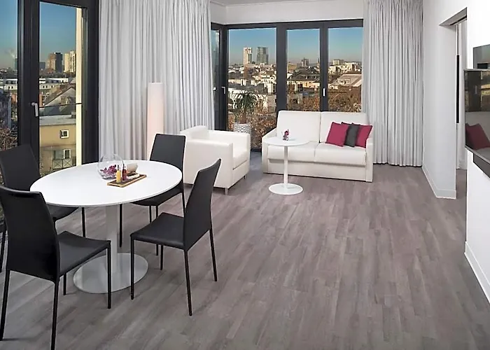 Innside By Melia Frankfurt Ostend Hotel 4*